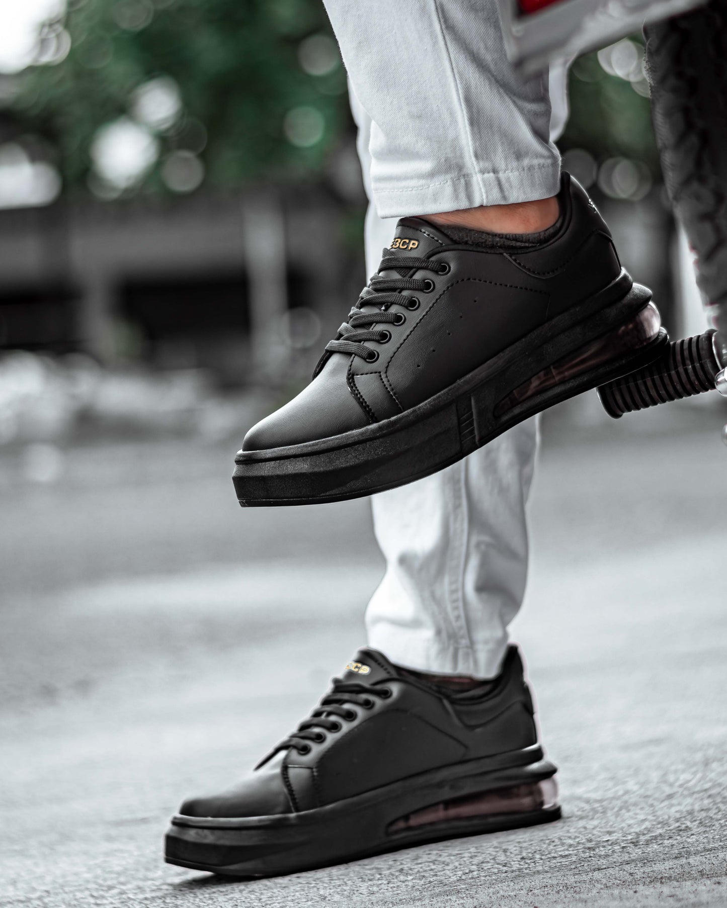 NUEVOS TENIS  MCQUEEN CABALLERO