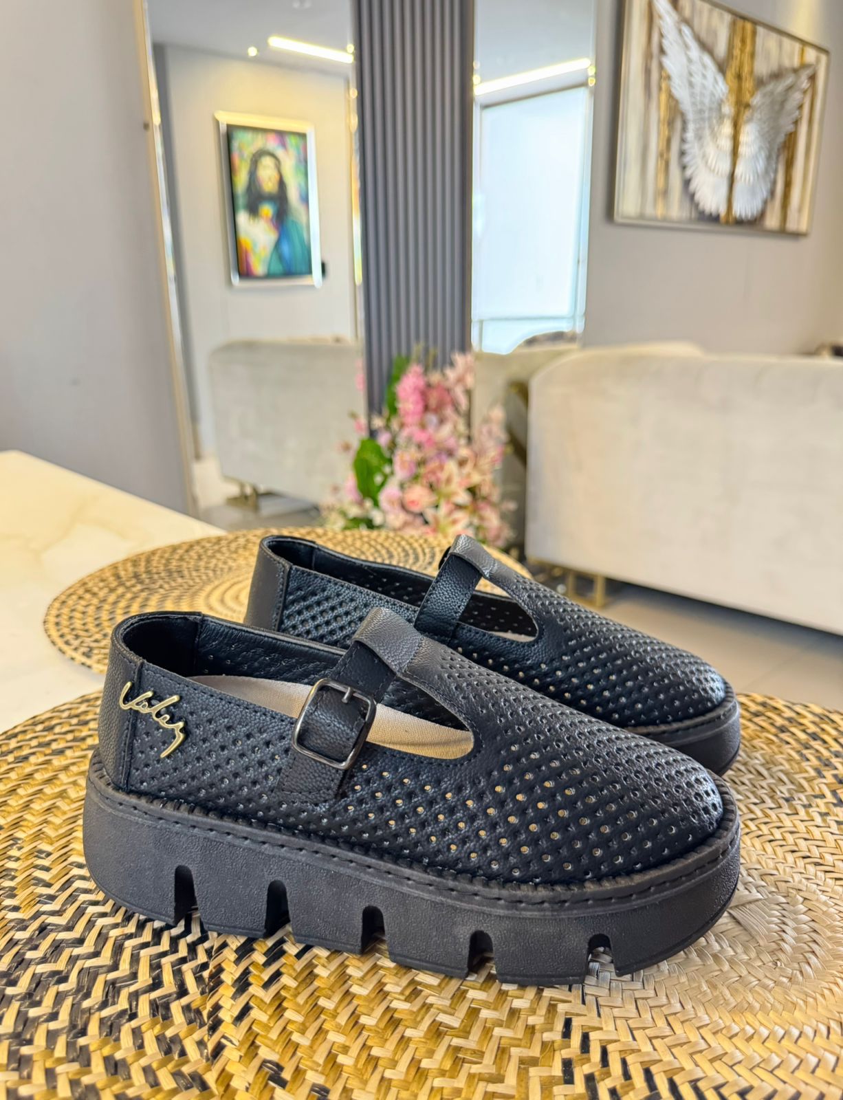 Gray helmet for bikers