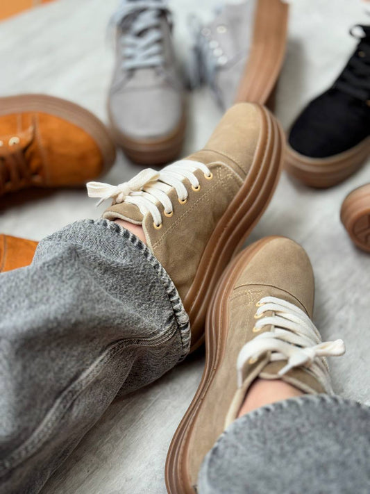 Gray helmet for bikers