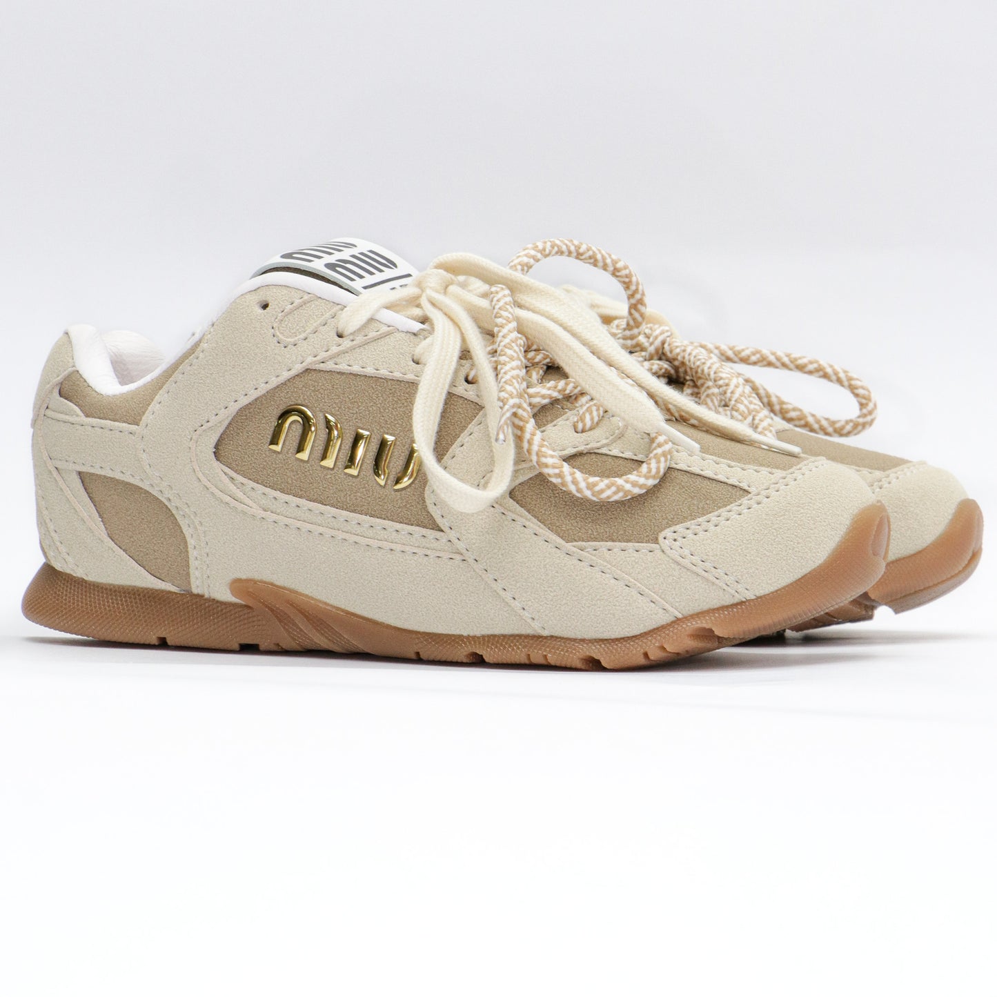 NUEVOS TENIS Y34 MIU