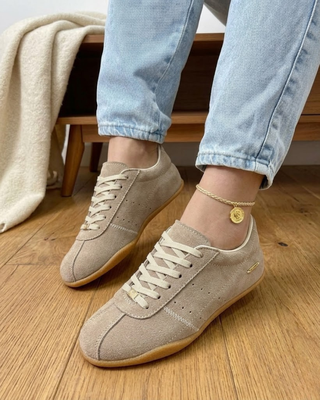 NUEVOS TENIS AMÉLIE